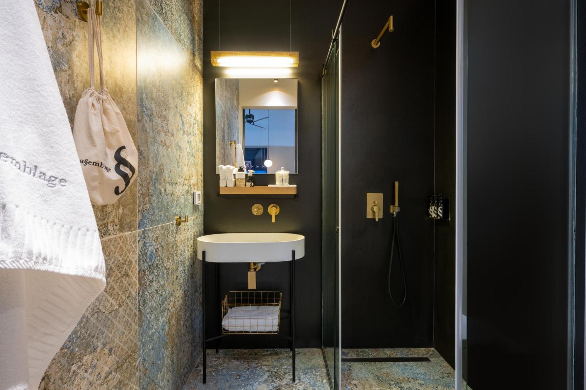 Assemblage Boutique Hotel Tel Aviv Kamer foto